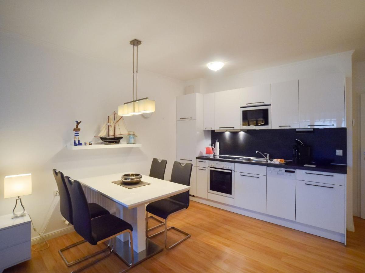 Komfortplus Mit 1 Schlafzimmer Und Balkon Im Obergeschoss 121 Apartment Ostseebad Binz